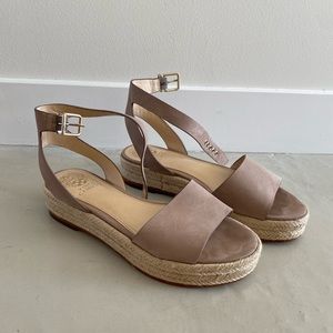 NWT. Vince Camuto platform espadrilles in tawny beige color